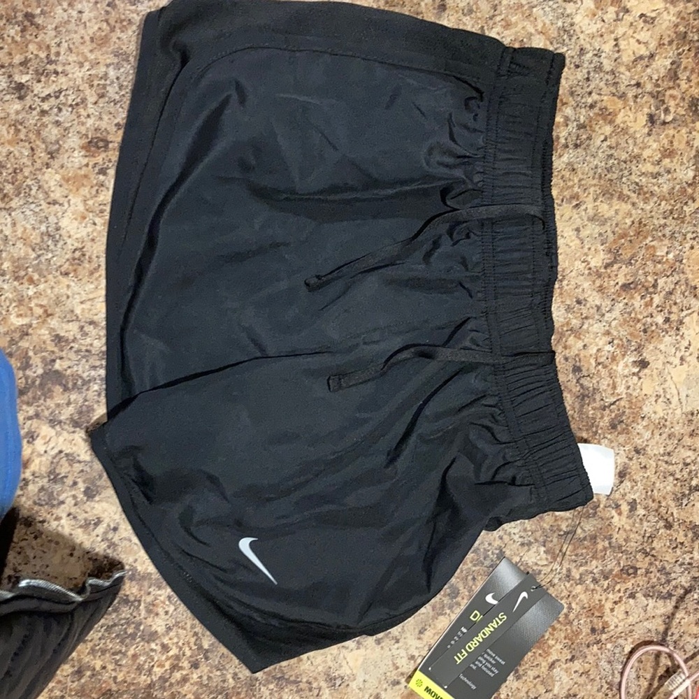 Women’s Nike dry fit shorts